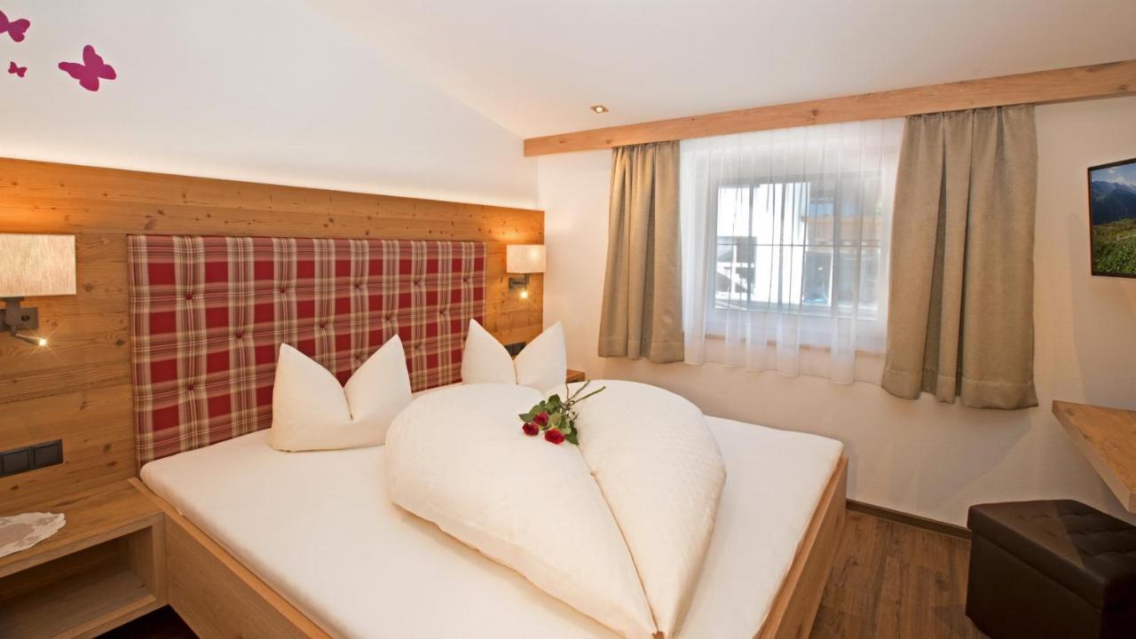 Apartments Schoene Aussicht Тукс Екстер'єр фото