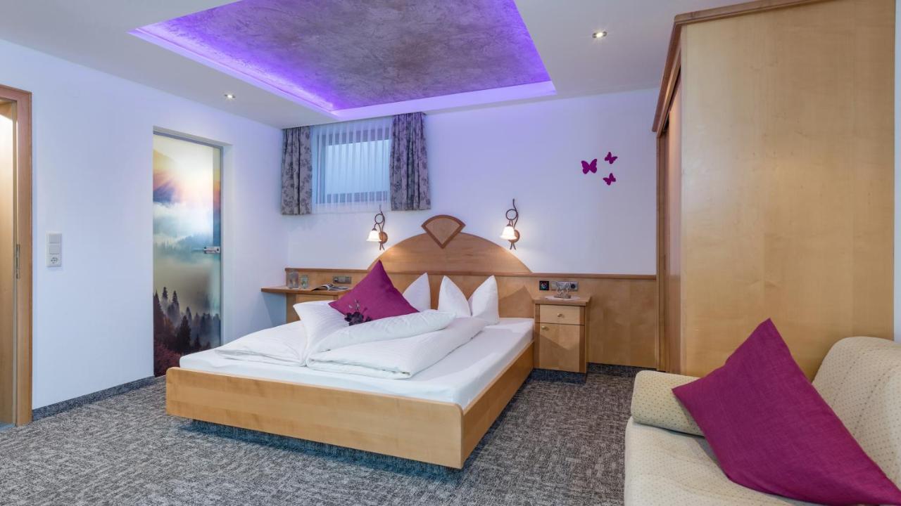 Apartments Schoene Aussicht Тукс Екстер'єр фото