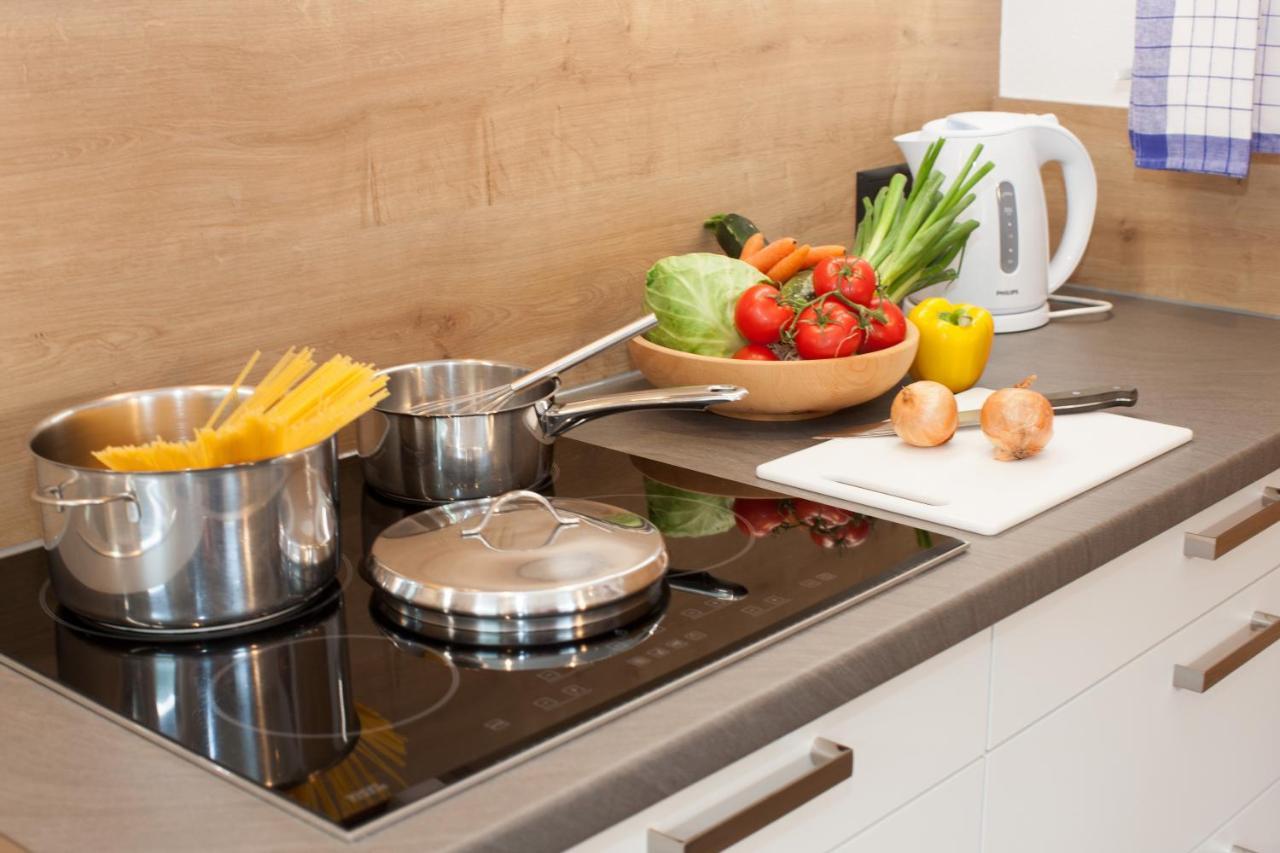 Apartments Schoene Aussicht Тукс Екстер'єр фото