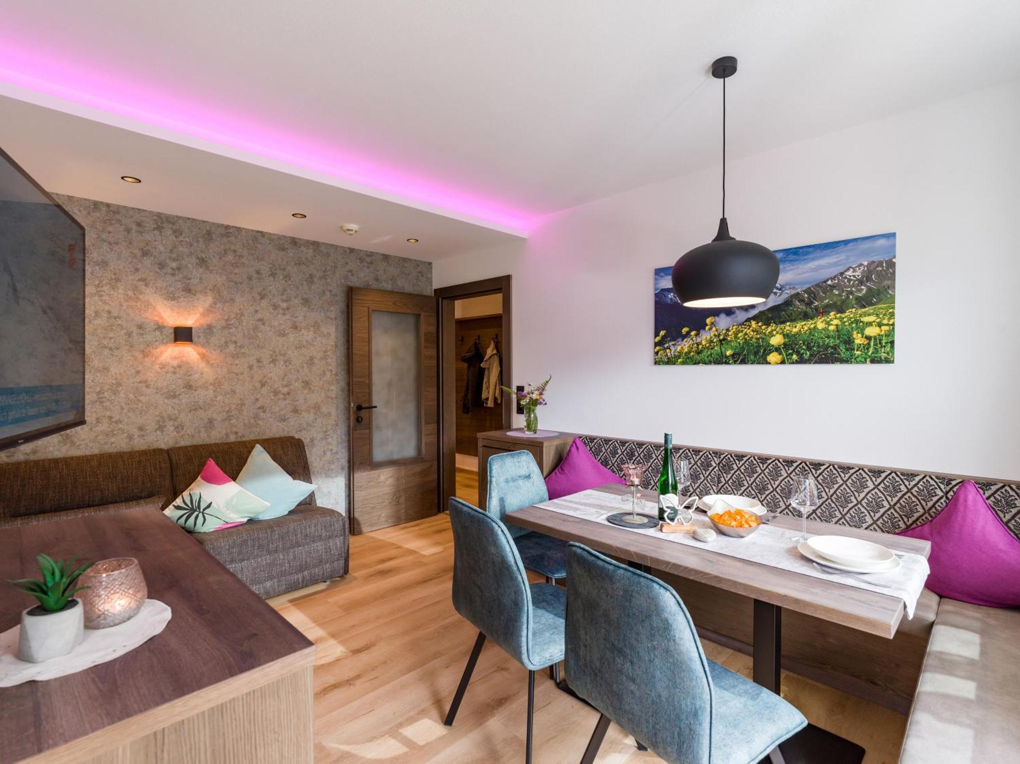 Apartments Schoene Aussicht Тукс Екстер'єр фото