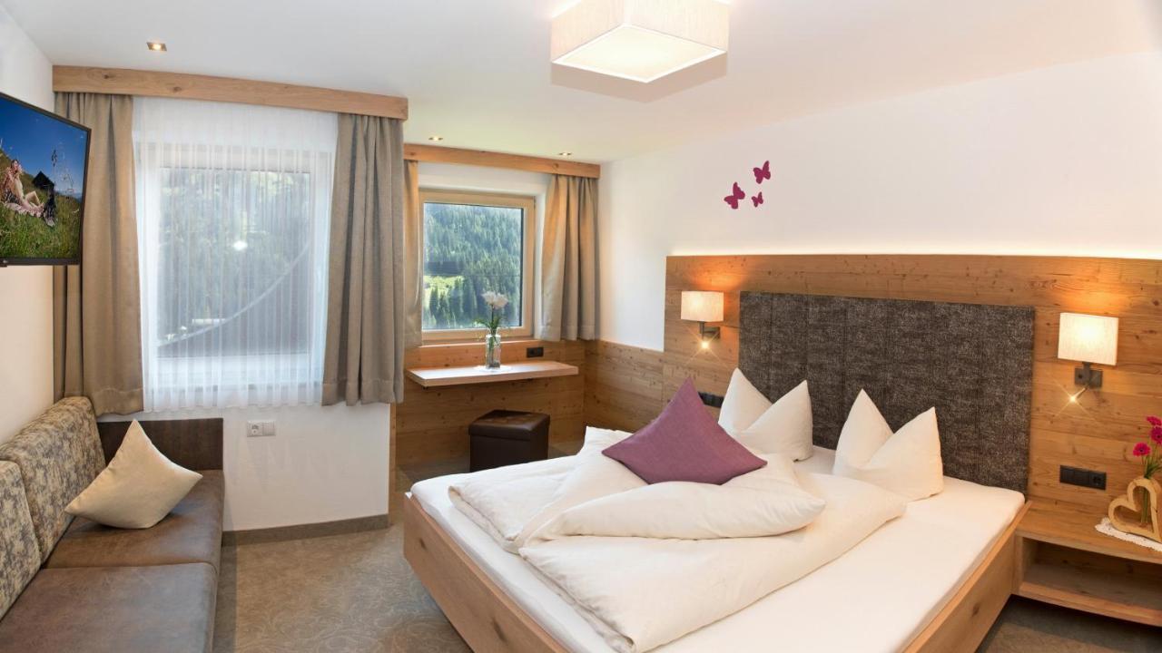 Apartments Schoene Aussicht Тукс Екстер'єр фото