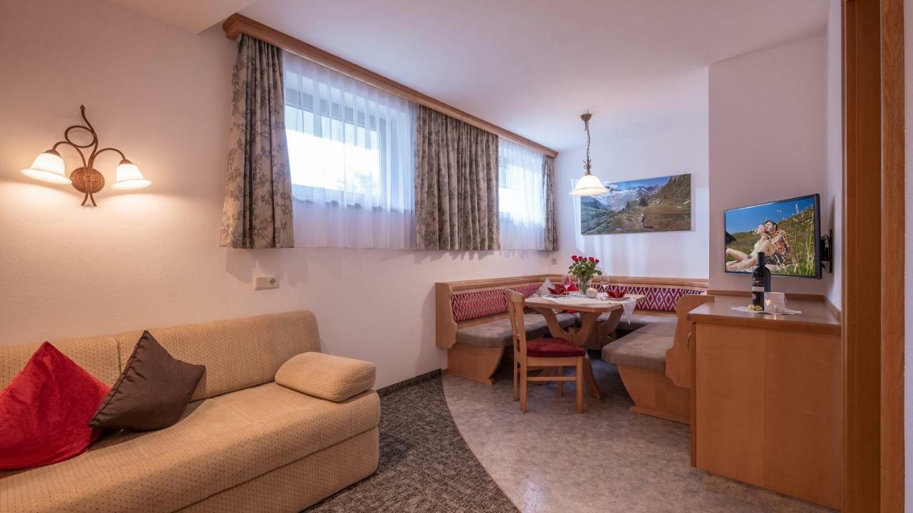 Apartments Schoene Aussicht Тукс Екстер'єр фото